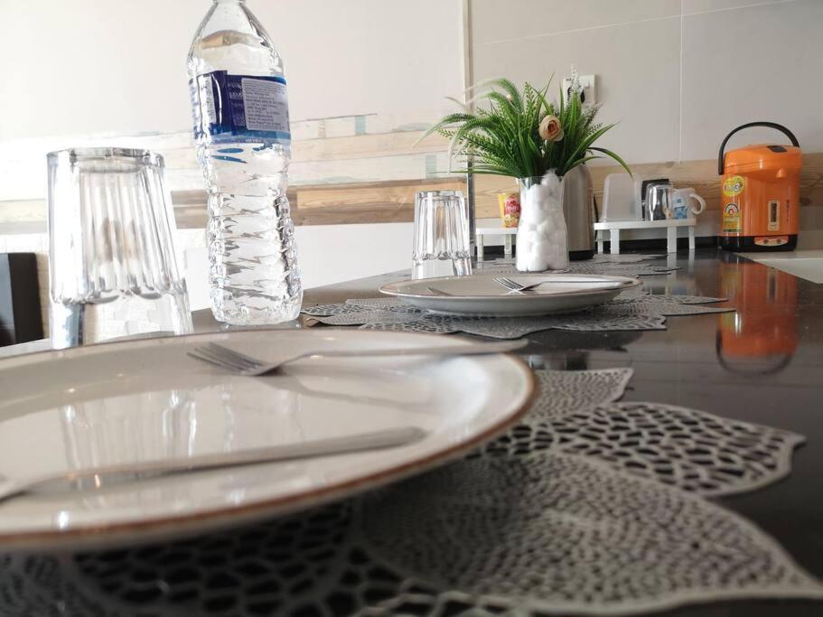ג'והור בהרו Country Garden Bay Point Homestay By Easyhomestay מראה חיצוני תמונה