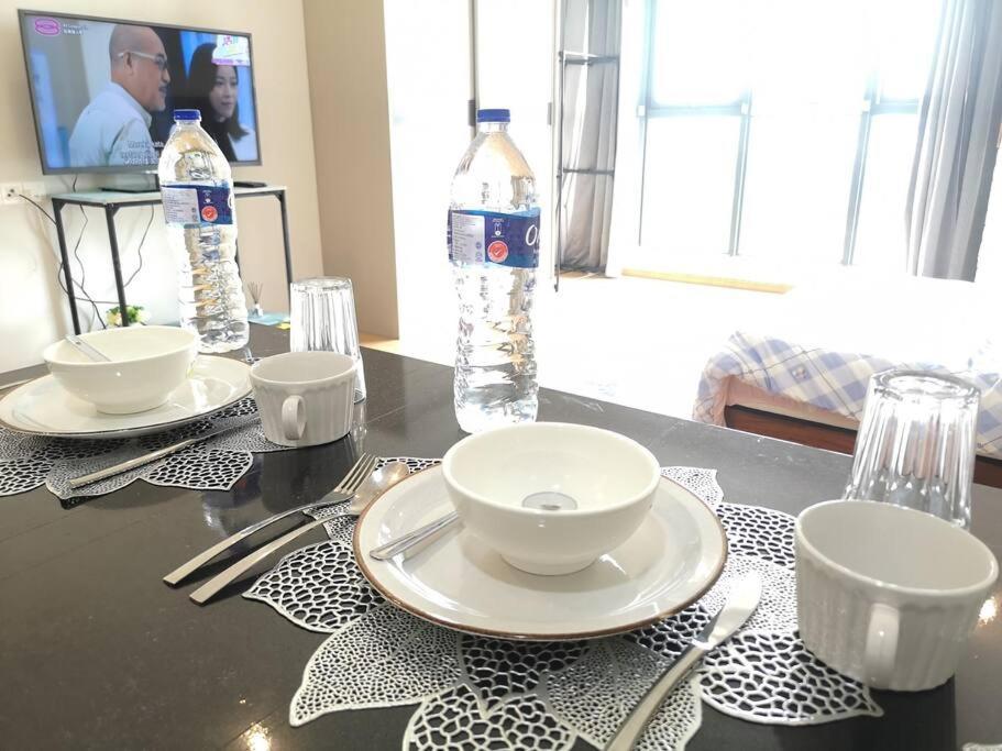 ג'והור בהרו Country Garden Bay Point Homestay By Easyhomestay מראה חיצוני תמונה